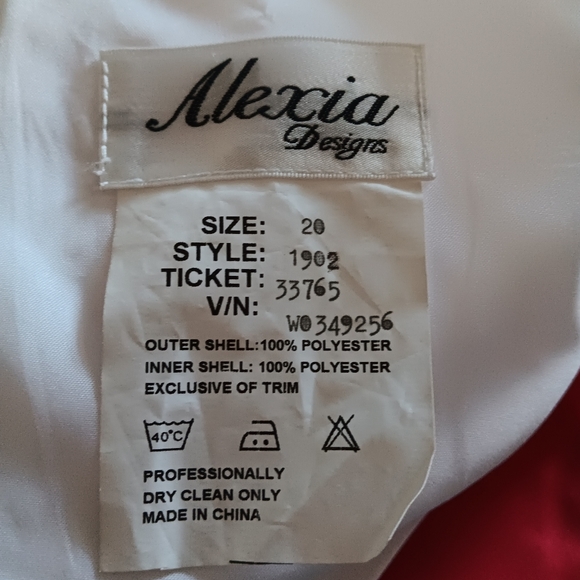 Alexia Designs - Picture 8 of 10